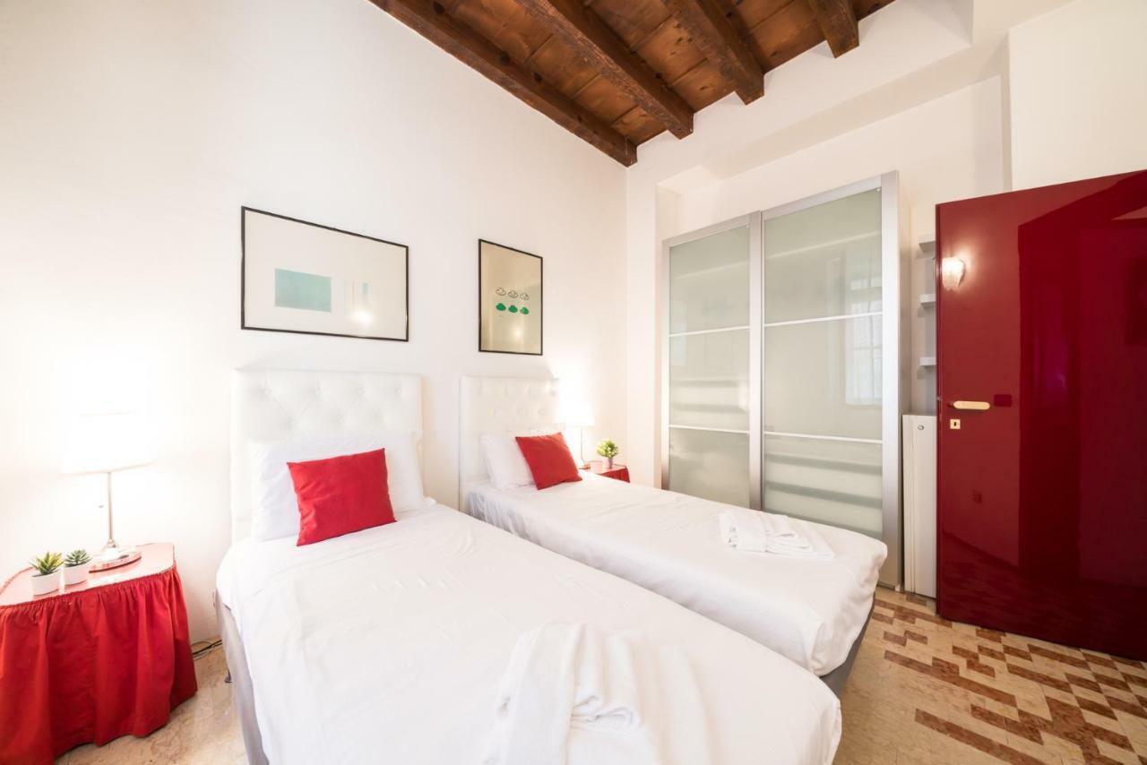 Bright Apartments Verona - Borsari Historical Экстерьер фото